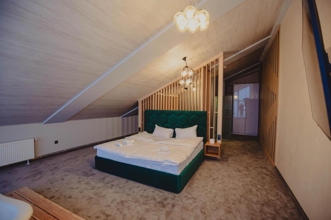 Chevalier Panorama Hostel Yablunytsya Ngoại thất bức ảnh