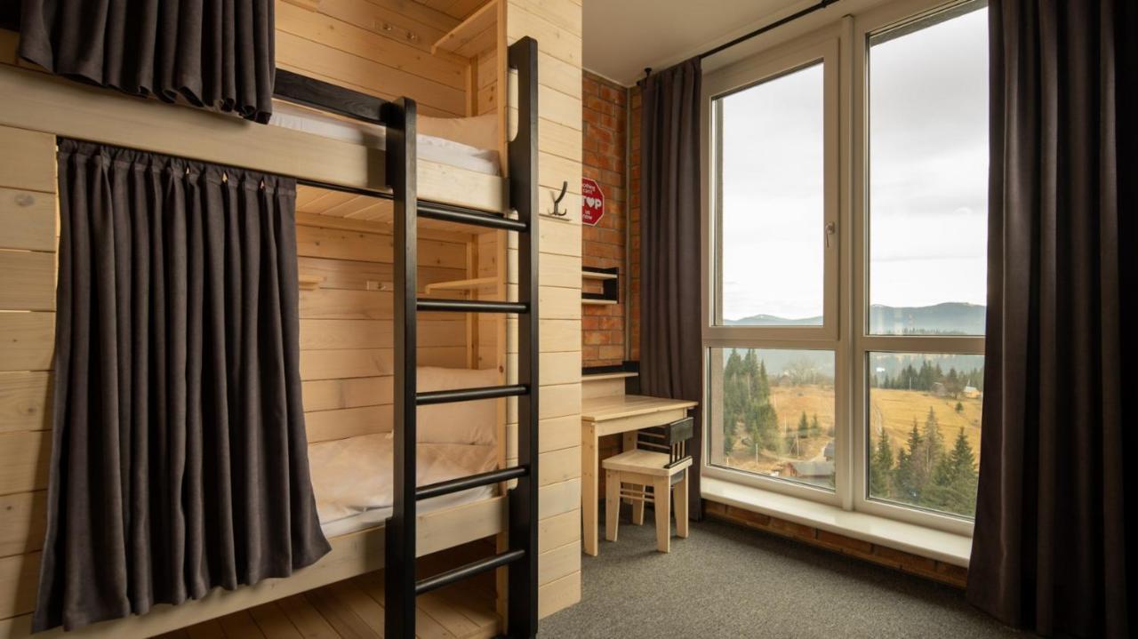 Chevalier Panorama Hostel Yablunytsya Ngoại thất bức ảnh